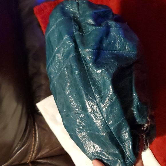 Helen Welsh Teal Leather Purse - Picture 11 of 17